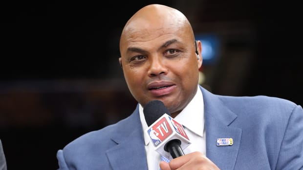 charles-barkley-panini-lead.jpg
